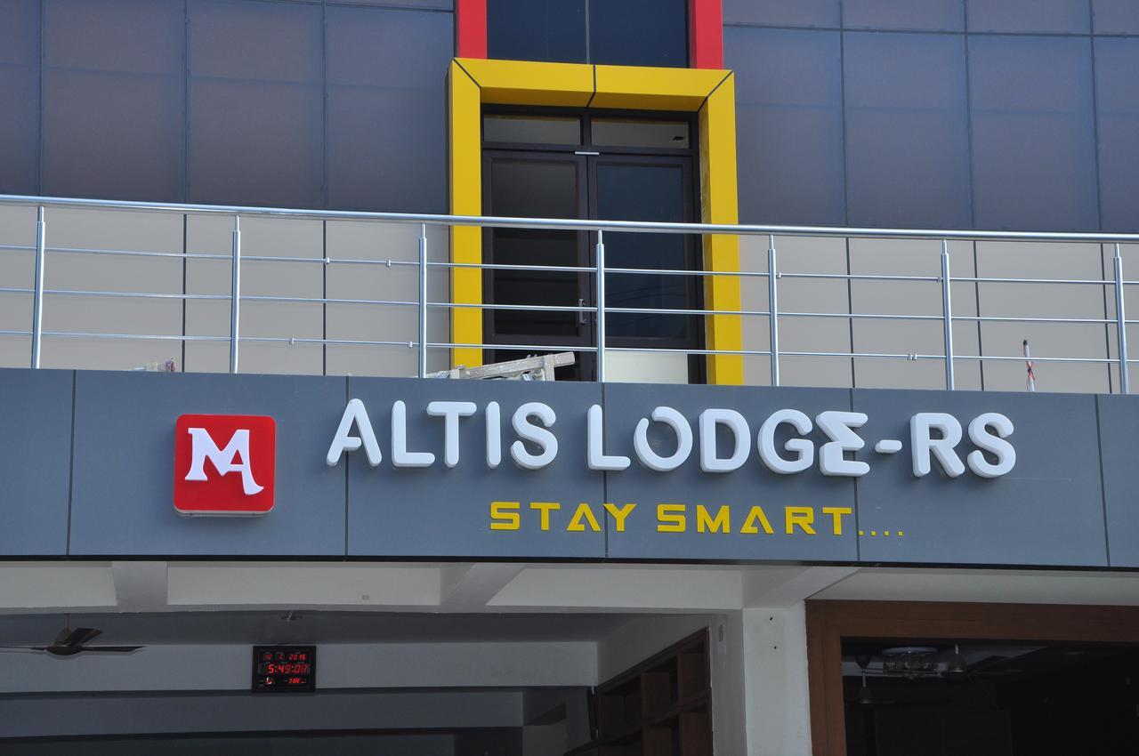 Altis Lodge Erode Exteriér fotografie